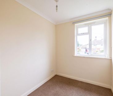 3 bedroom maisonette to rent - Photo 2