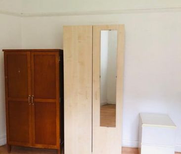 Room in a Shared Flat, Empire Way, HA9 - Photo 3