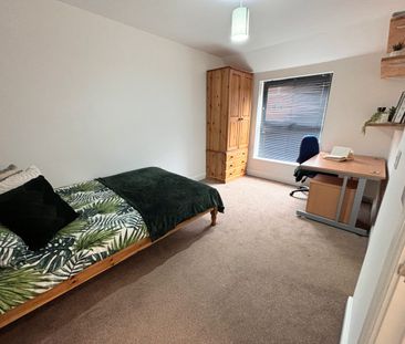 3 Bedrooms, En-suite, 2 Old Silk Yard – Student Accommodation Coventry - Photo 4