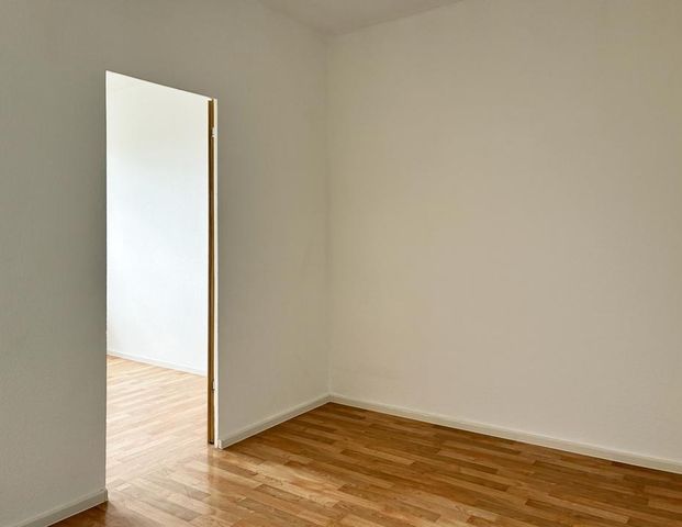 3-Raum-Wohnung mit Ausblick - Foto 1
