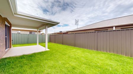 Brand New Home in South Dubbo! - Photo 4