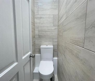 3 bedroom apartment to rent - Photo 2