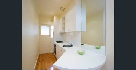 An ultimate offer of serenity and convenience - Photo 5