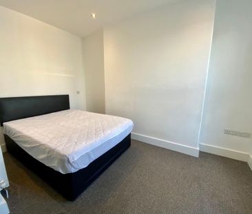 23 Ulsterville Avenue, Belfast, BT9 7AS - Photo 5