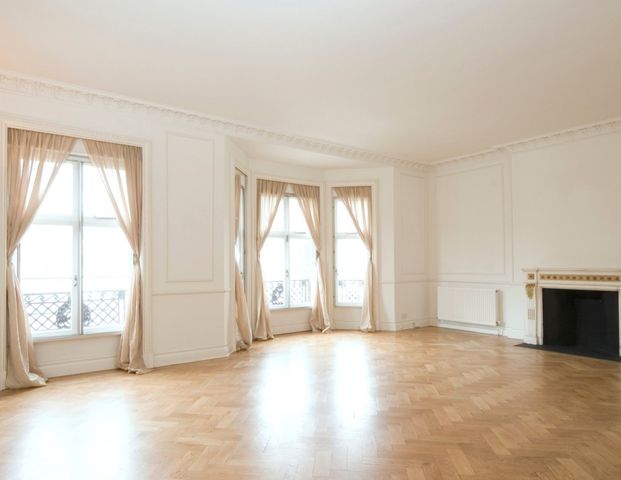 Mansfield Street, Marylebone, London, W1G - Photo 1