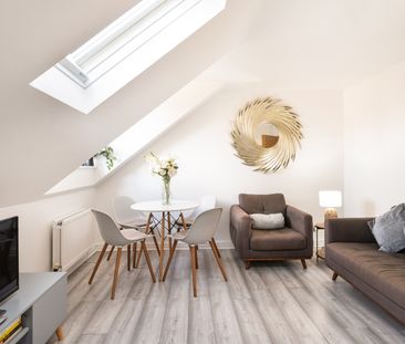 2 Bed Flat, Rhema Court, RG1 - Photo 3