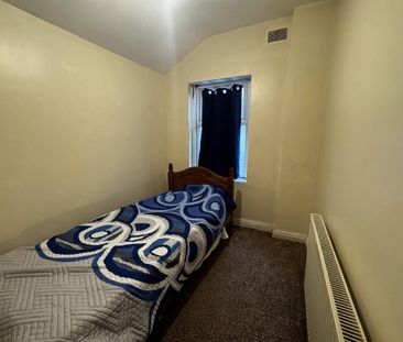 4 bedroom terraced house to rent - Photo 1