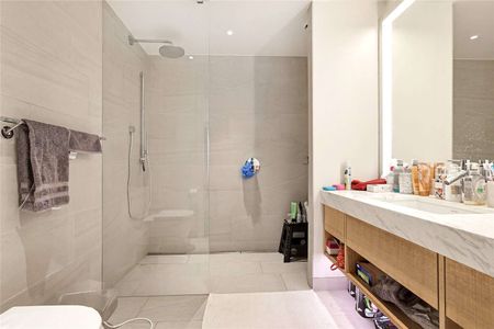 Two bed flat located at Battersea Power Station - Photo 4