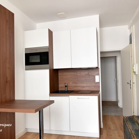 STUDIO 15 M2 RENOVE - QUARTIER AINAY - LYON 2 - Photo 4