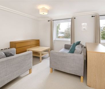 A stunning three bedroom apartment situated in one of Yorks most po... - Photo 5