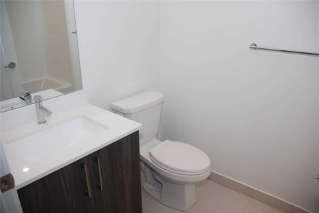 For Lease - 576 Front Street Unit# 1703, Toronto, Ontario - Photo 3