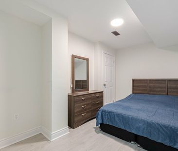 For Lease - 13 Lady Evelyn Crescent, Brampton, Ontario - Photo 5