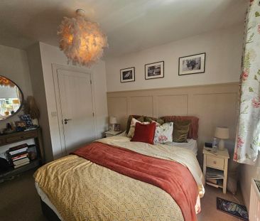 3 bedroom semi-detached house to rent - Photo 3