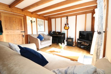 Rusper Road Newdigate, Dorking - 2 bedrooms Property for lettings - Seymours - Photo 2