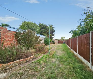 Alexandra Road, Ashford, Surrey, TW15 1TP - Photo 6