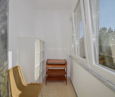 Apartamento T1 Mobilado em São João do Estoril - Photo 3