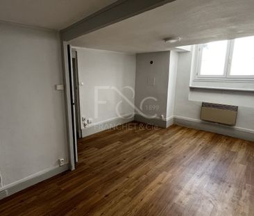 T1 de 29 m² - quai Gailleton Lyon 2ème - Photo 4