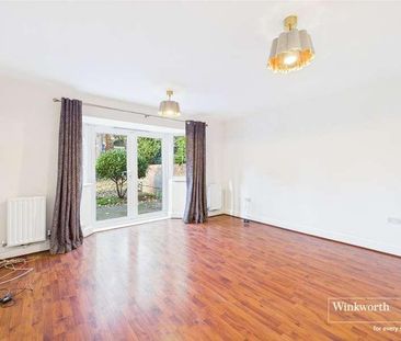 Downshire Square, Reading, Berkshire, RG1 - Photo 1