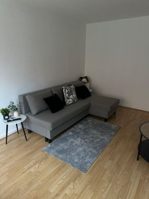 1 Bed Flat, Richard Lighton House, B1 - Photo 1