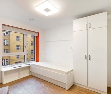 Reduced Rent - Students Only - Private room in shared apartment for... - Foto 1