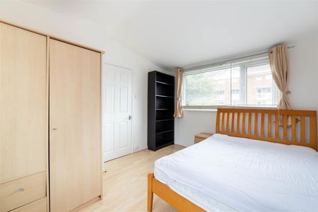 3 bed semi-detached house to rent in Henry Square, Newcastle Upon Tyne, NE2 - Photo 5