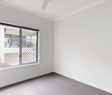 Stunning Home Nestled On The Hills of Mount Louisa - Photo 2