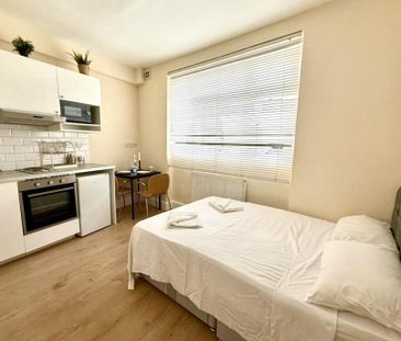 Studio to rent - Photo 3
