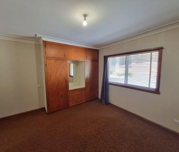 1BR Flat In Great Location - Photo 5