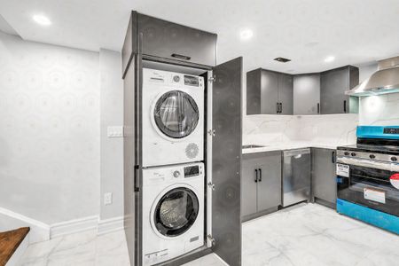 For Lease - 1391 Garvolin Avenue Unit# Basement, Pickering, Ontario - Photo 4