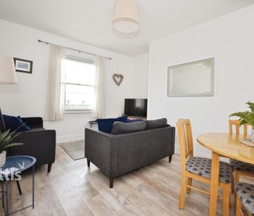 2 bedroom apartment to rent - Photo 6