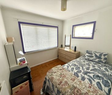 Family-Ready, Ample Parking & Fully Fenced � Don't Miss Out! - Photo 5