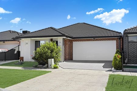 Stylish Family Home in Craigieburn's Highlands - Photo 5