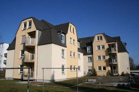 Helle, große 2 Raum Wohnung mit Stellplatz in der Nähe des Stausees zu vermieten - Photo 4