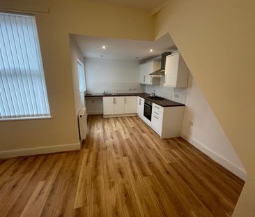 144 Cranborne Road - Photo 4