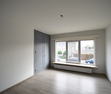 Ruim appartement met twee slaapkamers in Sint-Niklaas - Photo 3