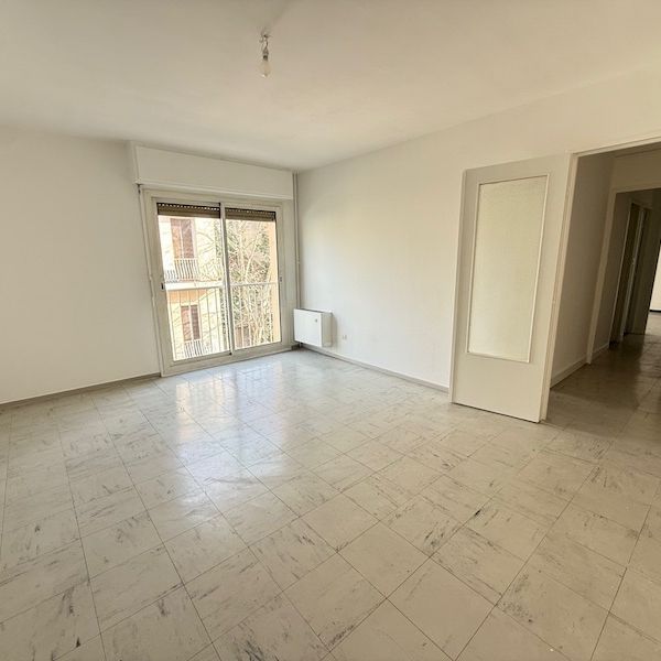 Location Appartement 2 pièces 55m² - Photo 1