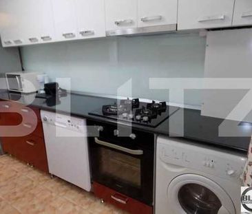 3 camere, decomandat, 70 mp, garaj, mobilat modern, zona Piata Engels - Fotografie 5