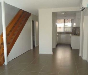 Two Bedroom Townhouse - Photo 5