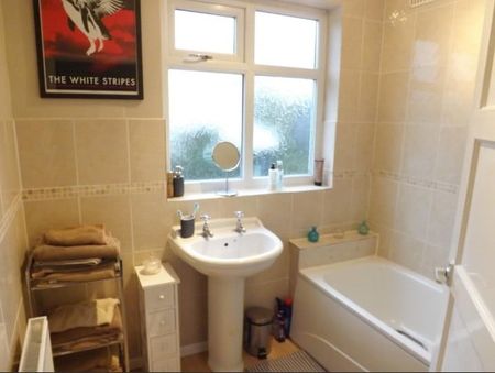 Room in a Shared House, Sydney Road, NG8 - Photo 4