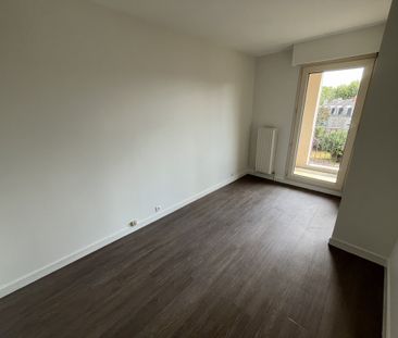 Location Appartement 3 pièces 70m² BOURGES 18000 - Photo 2