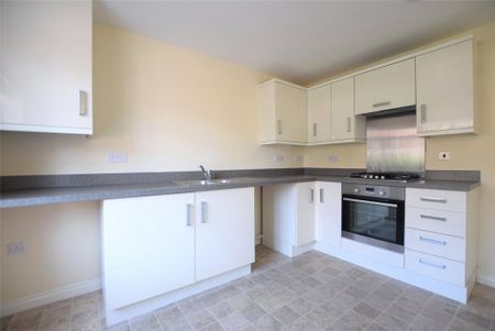 3 bedroom terraced house to rent - Photo 5
