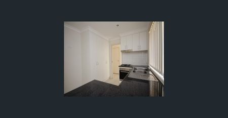 Space & Privacy Close To The Centre of Town! - Photo 3