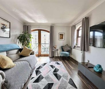 Riverside Court, Leeds, LS1 - Photo 2