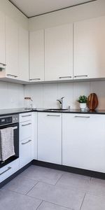 Moderne 1.5-Zimmerwohnung im Parterre - Foto 3