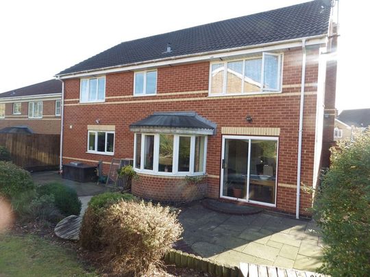 The Spinney - Photo 1