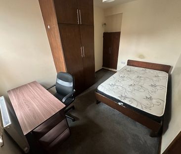 Room in a Shared House, Mountcastle Road, LE3 - Photo 3