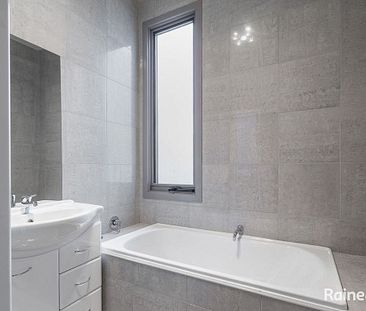 Spacious and Great Location! - Photo 6