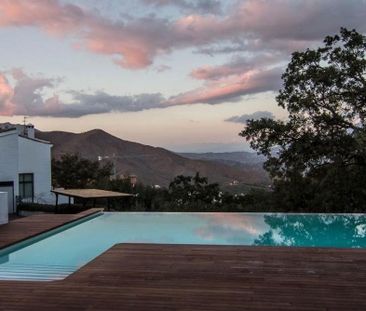 3 bedroom luxury Villa for rent in Marbella Del Este, Spain - Photo 5