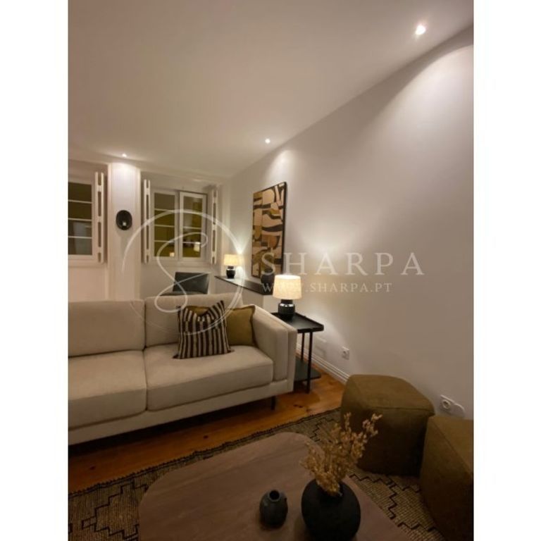 2 room luxury Flat for rent in Principe Real (Sao Mamede), Lisbon - Photo 1