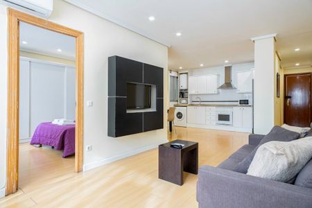 Avinguda de Peris i Valero, Valencia, Valencian Community 46005 - Photo 5